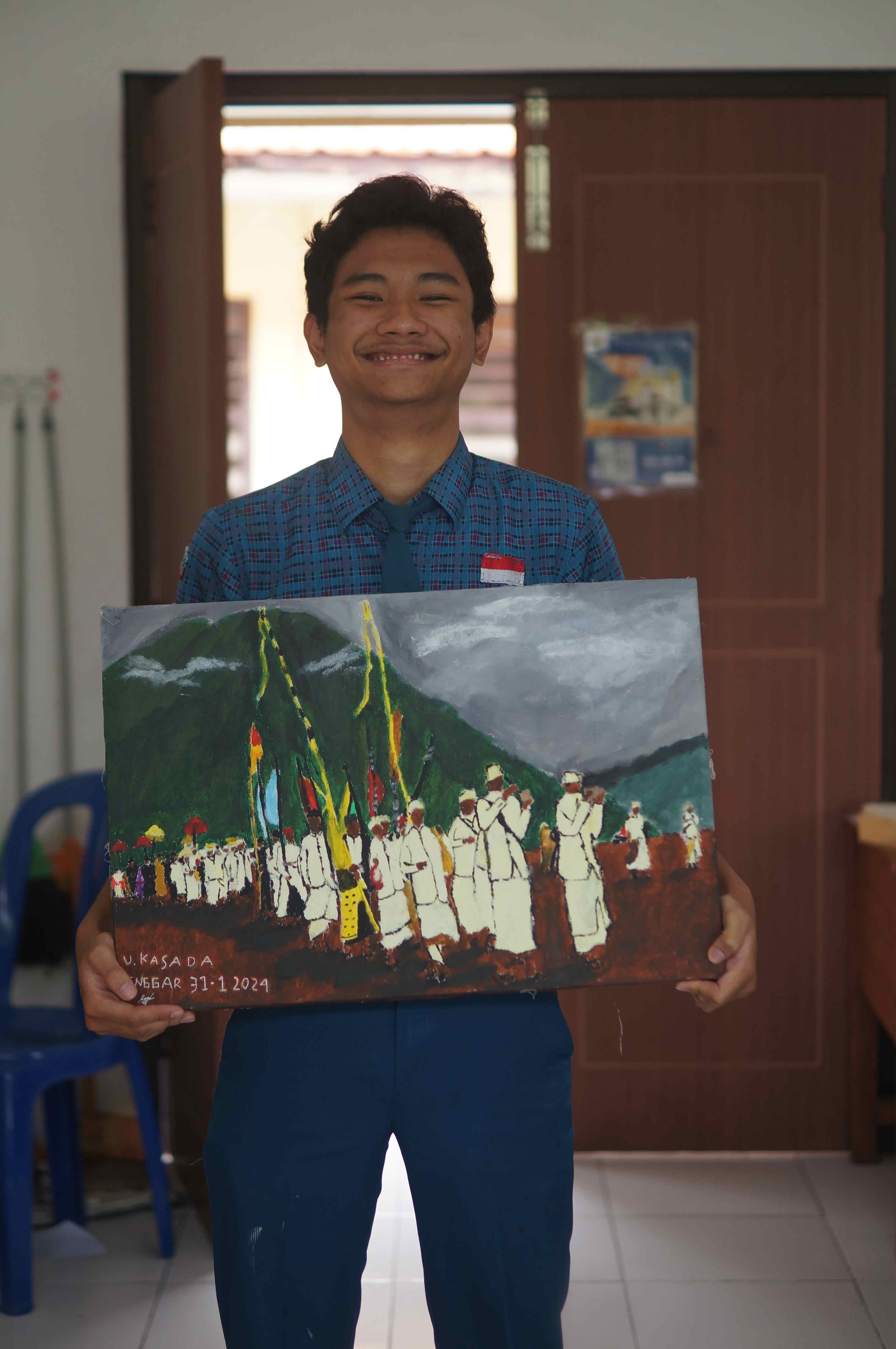 Photo of Enggar and Judul