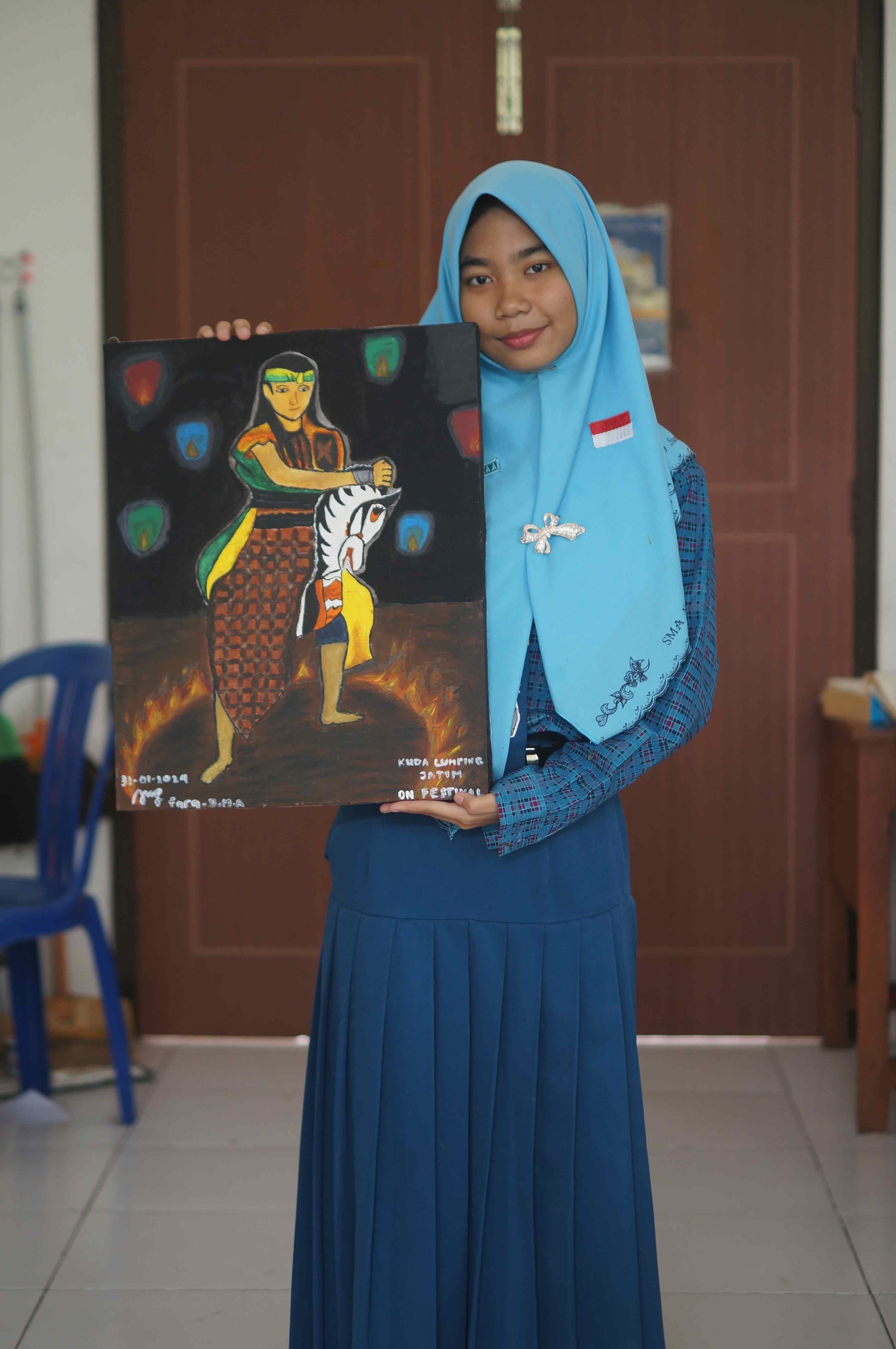 Photo of Enggar and Judul