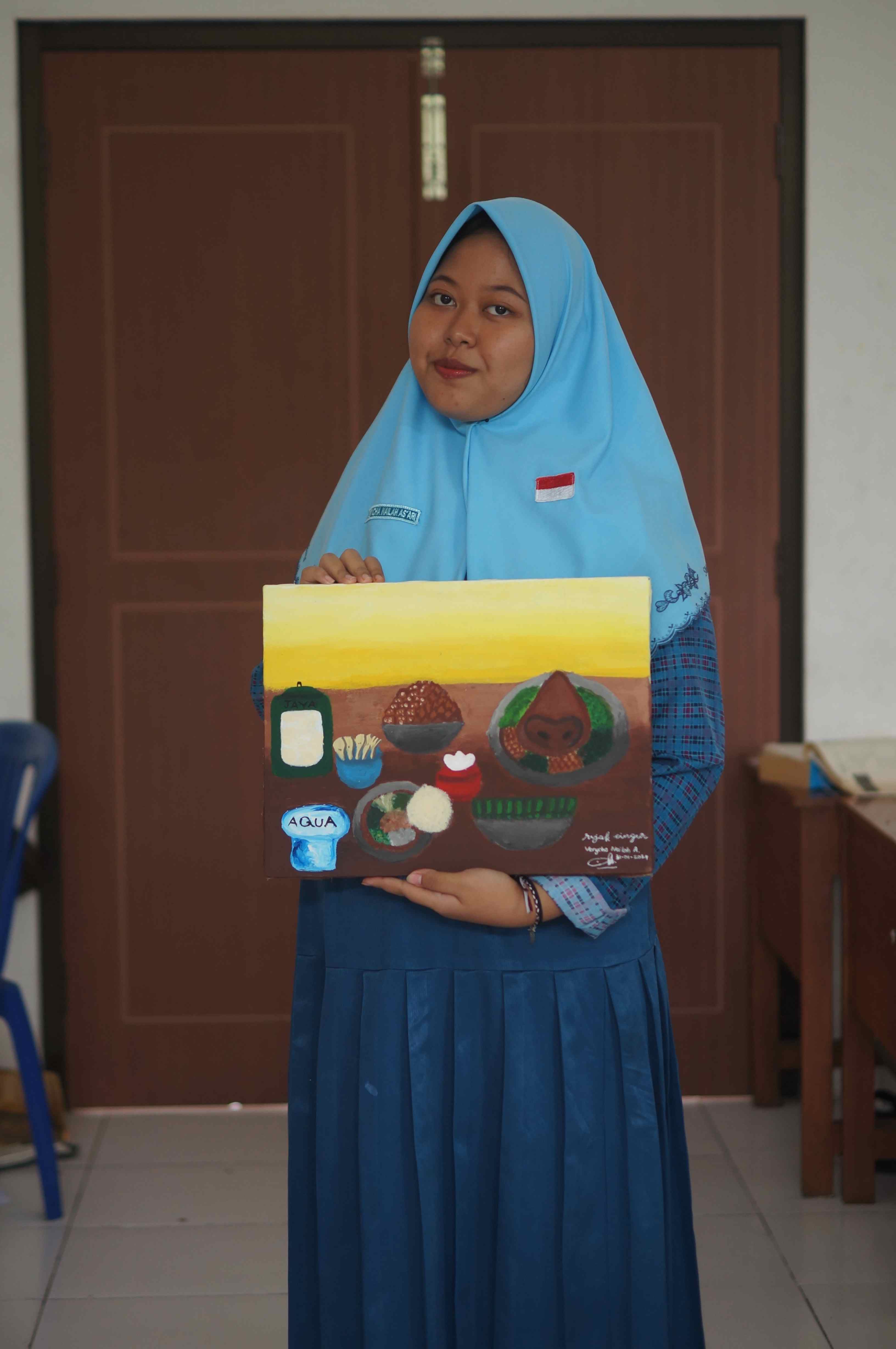 Photo of Enggar and Judul